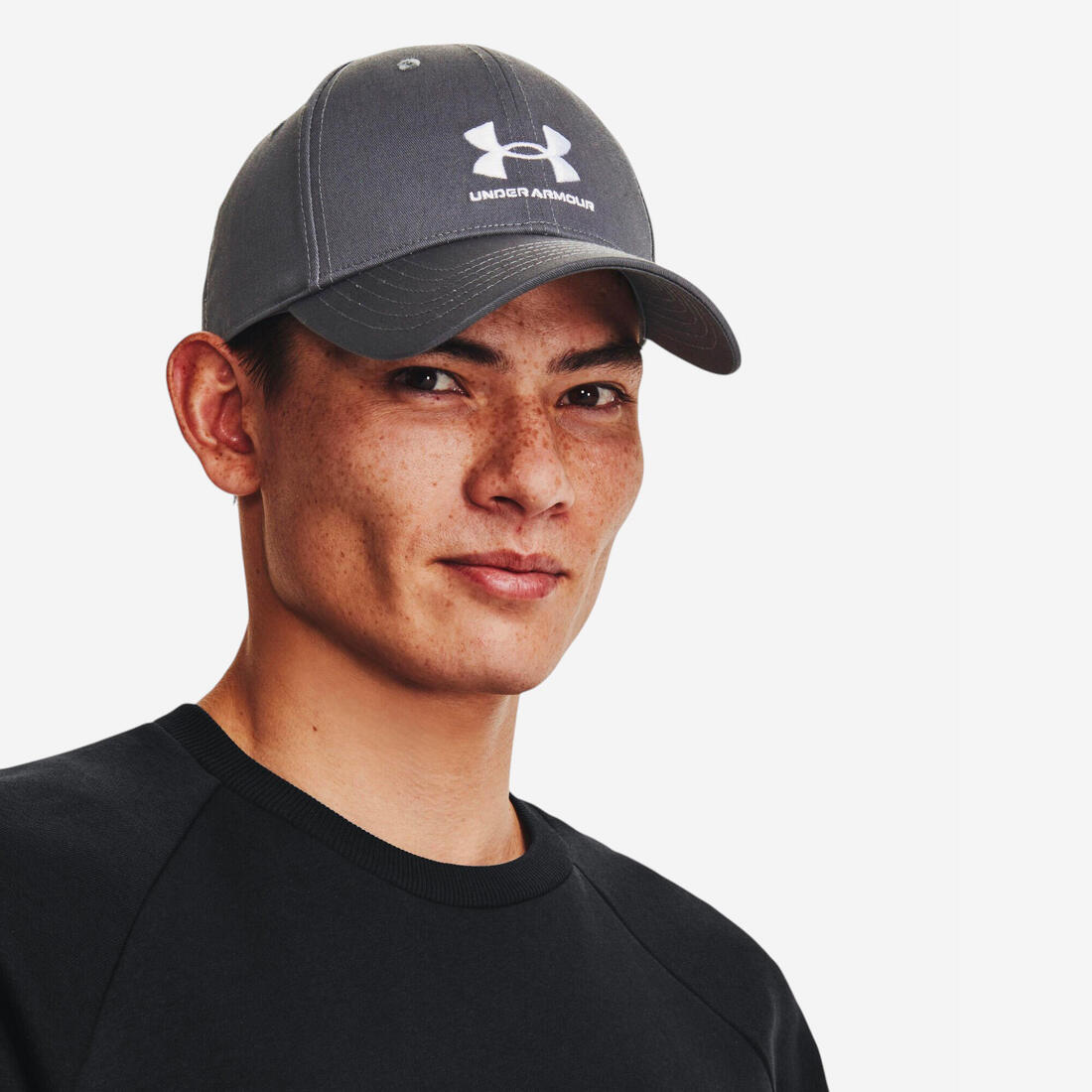 article en promo : Casquette réglable de fitness homme, grise