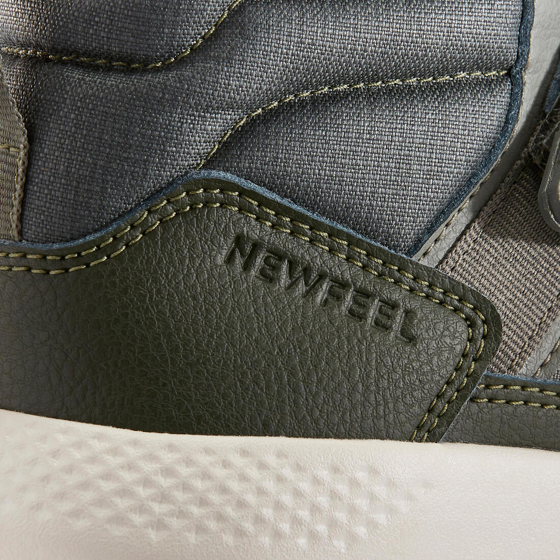 article en promo : Chaussures enfant à scratch imperméables et résistantes - RESIST