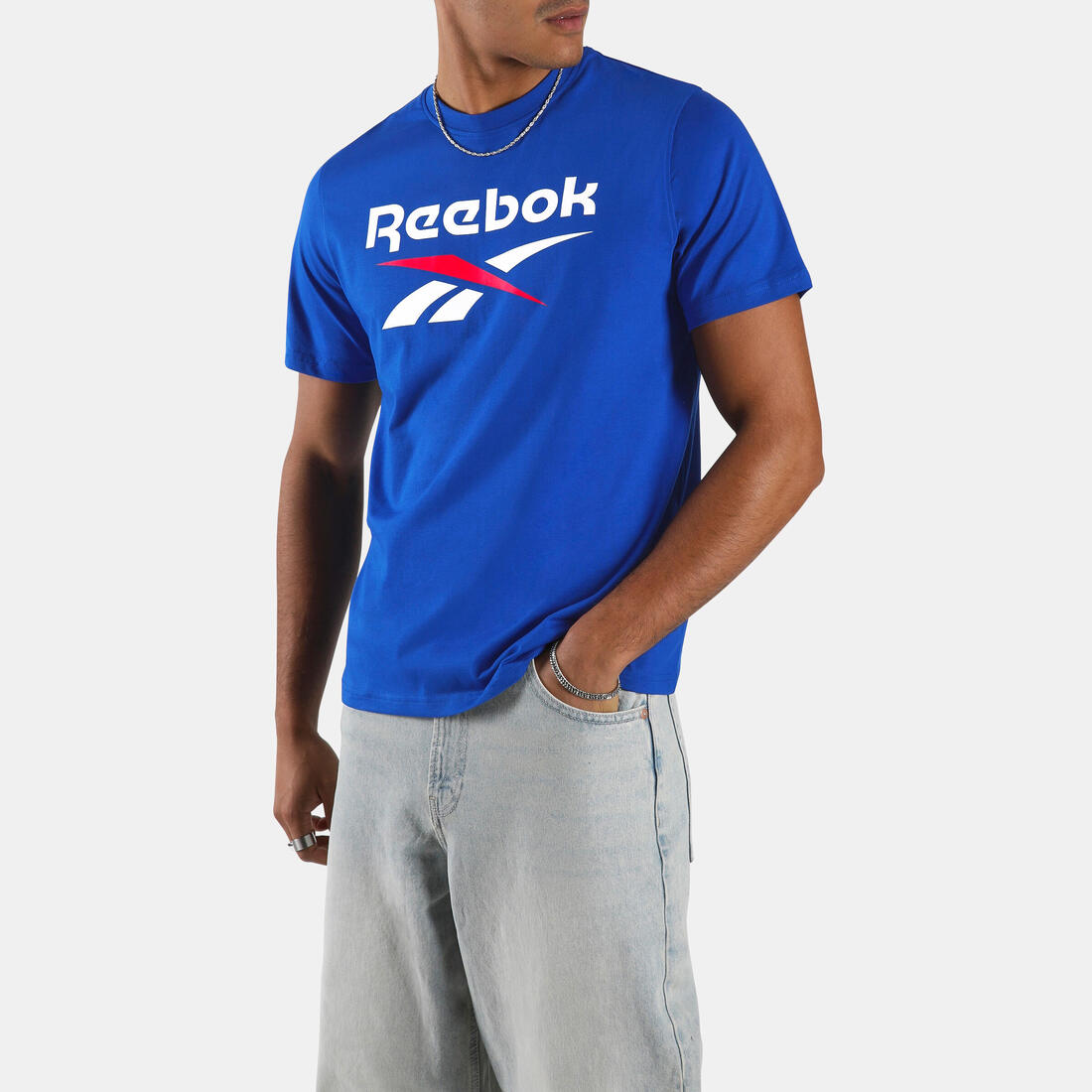 article en promo : T-shirt homme en coton avec logo